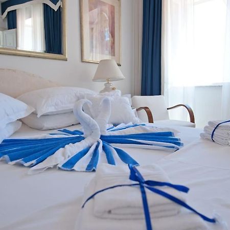 Blue Studio Apartment Next To The Beach Dubrovnik Exteriör bild