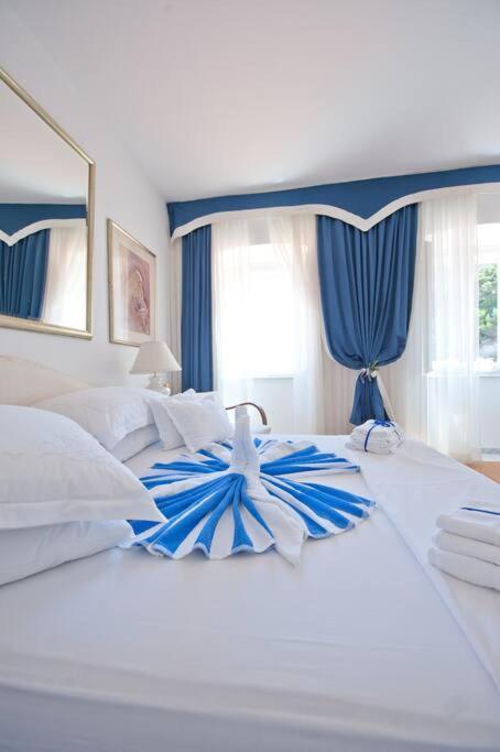 Blue Studio Apartment Next To The Beach Dubrovnik Exteriör bild
