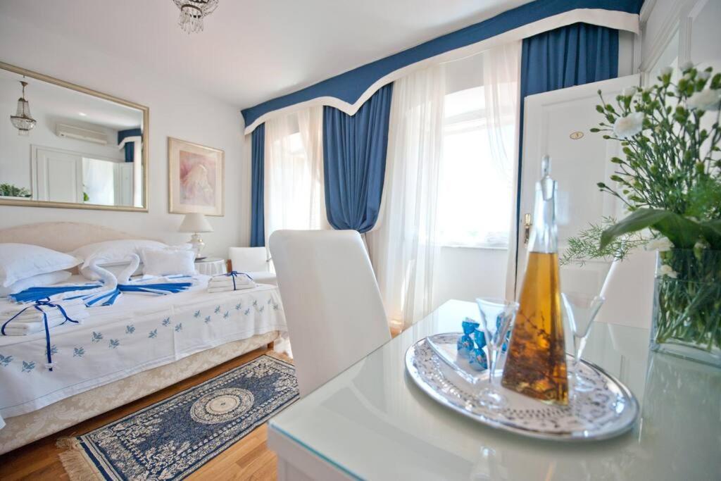 Blue Studio Apartment Next To The Beach Dubrovnik Exteriör bild
